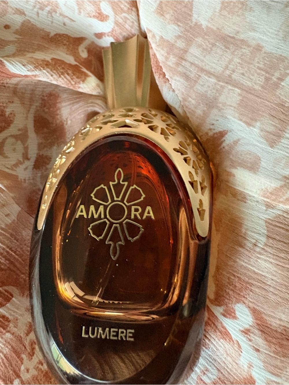 Women's Body Fragrance perfumes- Amber Bottle with Gold Accents